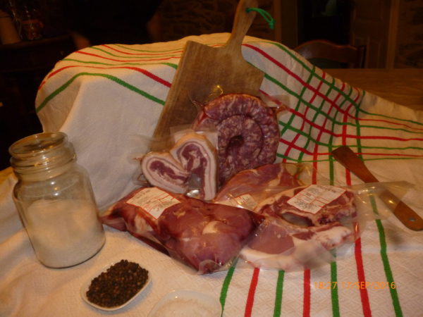 Colis 6Kg Porc Noir Elevé en Plein Air